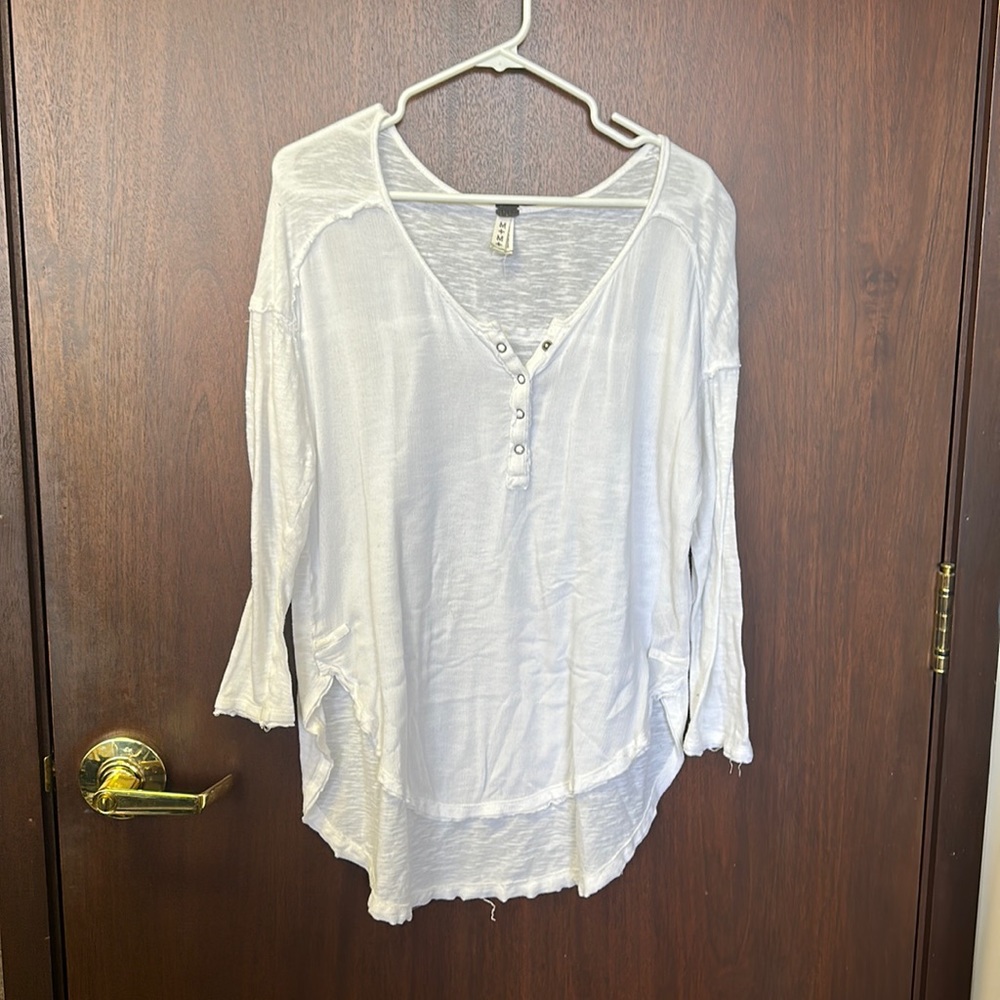 Women’s long sleeve